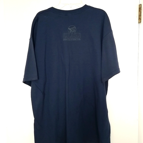 NWT graphic t-shirt - Picture 5 of 5